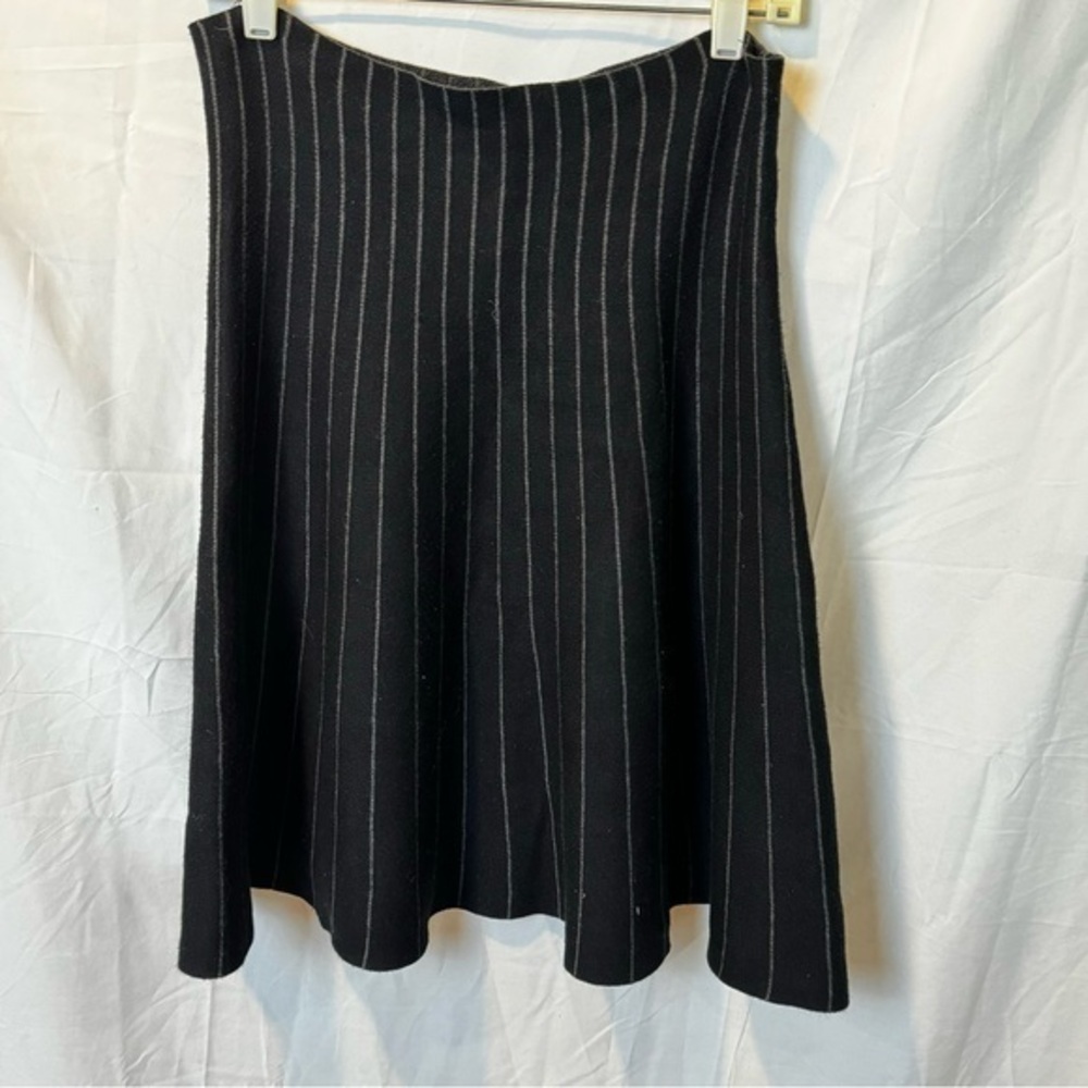 Max Studio Black and Grey Strip Flare Skirt M/L